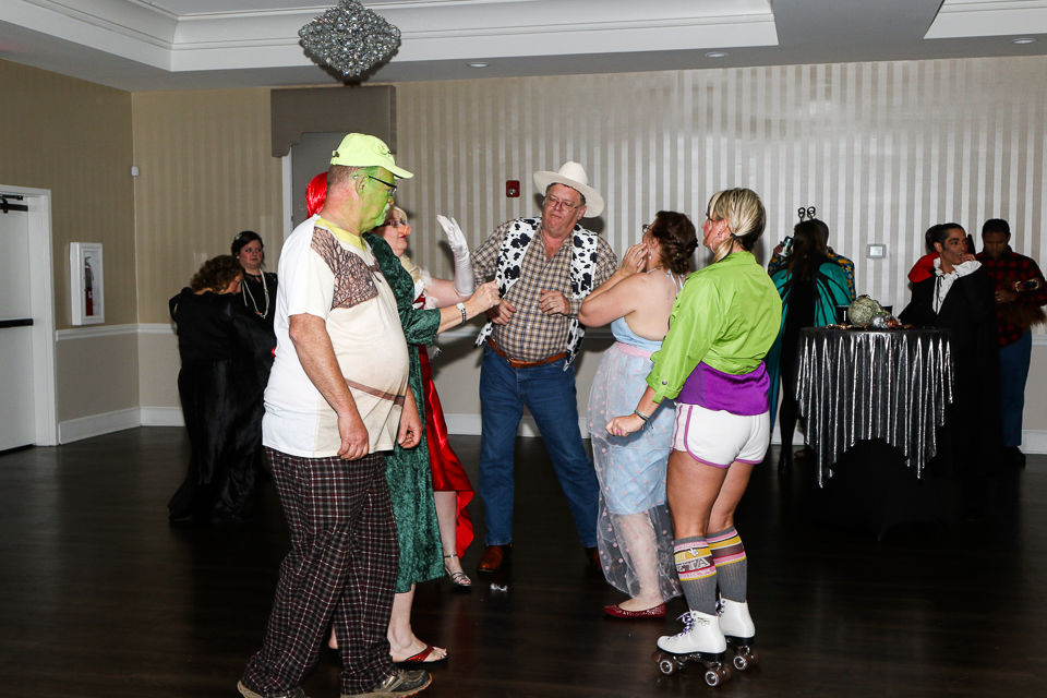 Meeting Place Mission Halloween Party_Morganton Community House 2019-9173.JPG